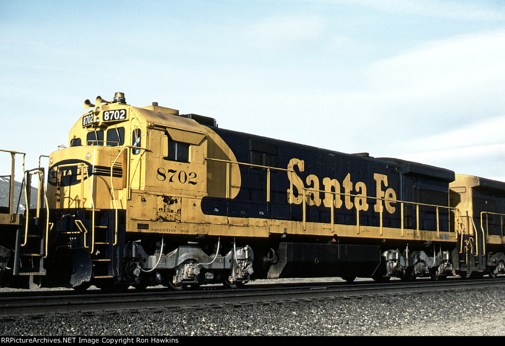 ATSF 8702